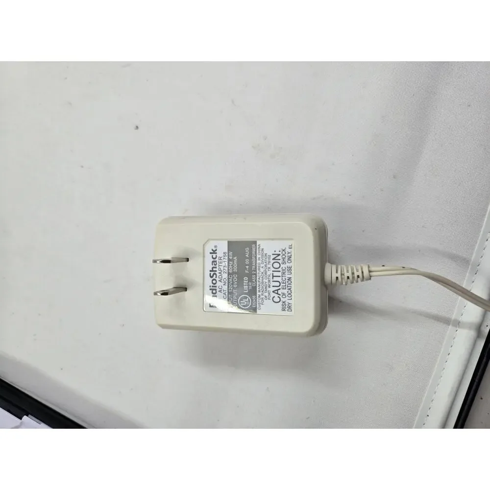Vintage RadioShack 6V 300mA AC Power Adapter Wall Charger Cube, White